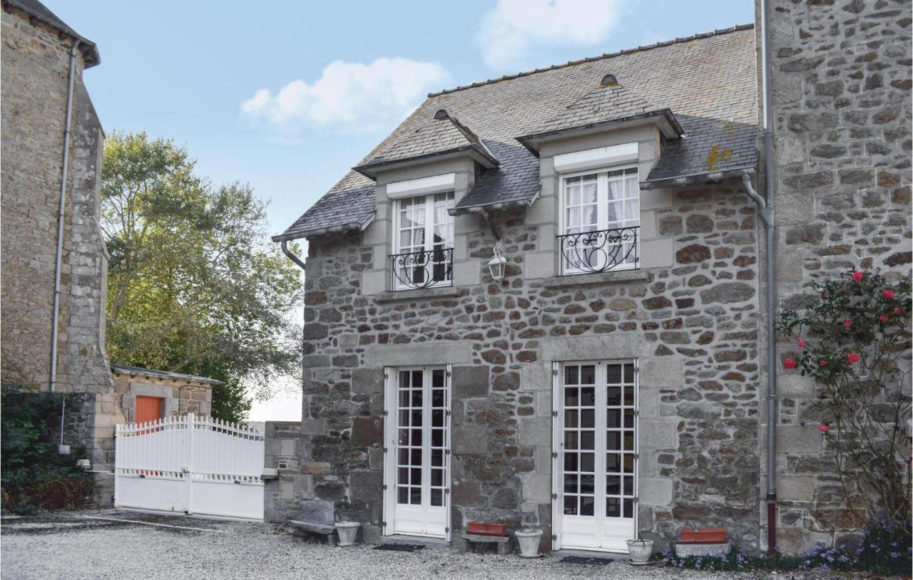 Cozy Home In Plancoet With Wifi Exterior photo